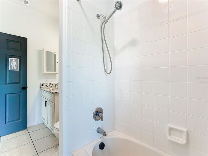 Image No.42-4 Bed Property for sale