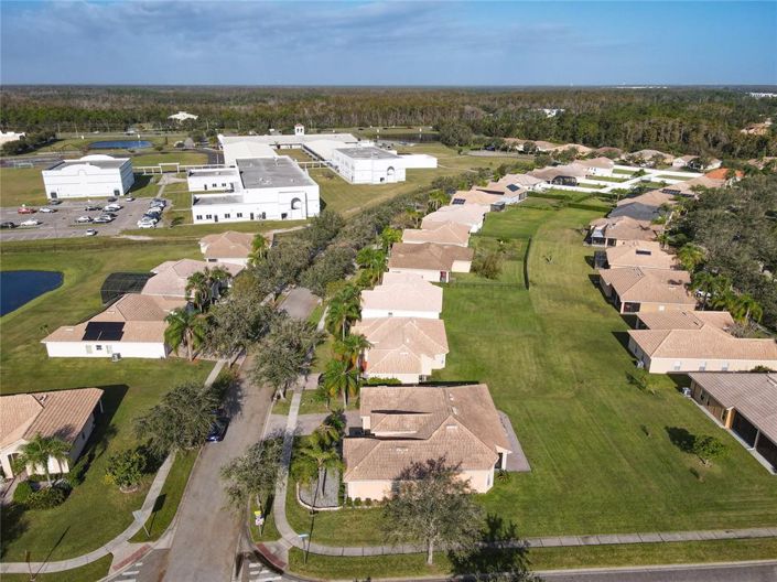 Image No.55-4 Bed Property for sale