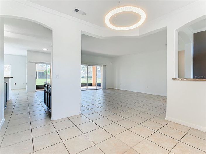 Image No.8-4 Bed Property for sale