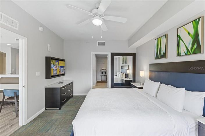 Image No.10-3 Bed Property for sale