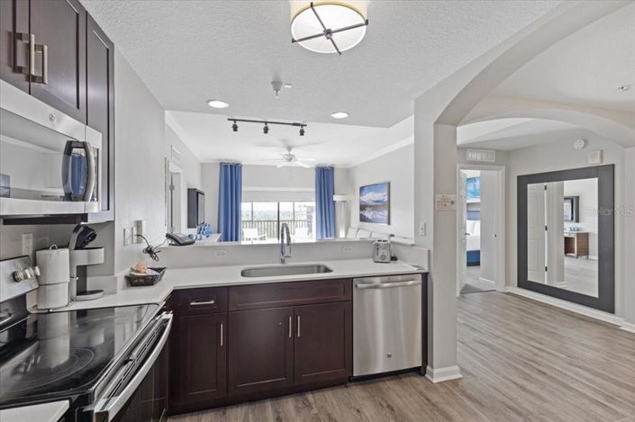 Image No.8-3 Bed Property for sale