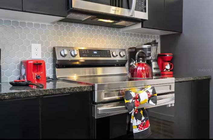 Image No.16-3 Bed Townhouse for sale