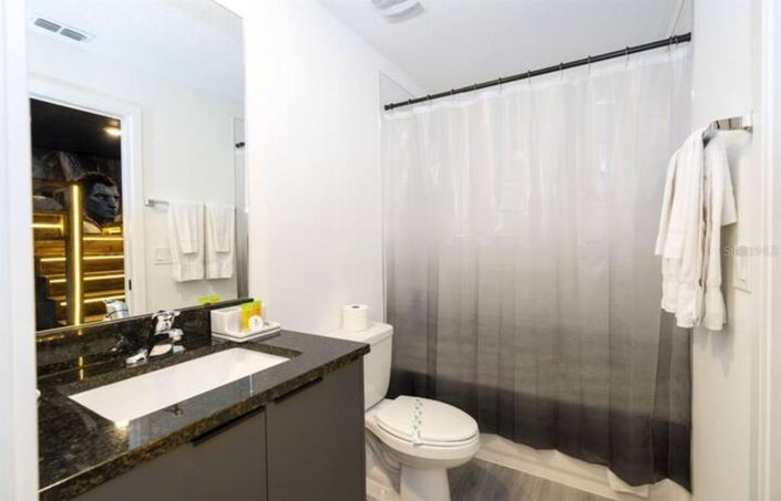 Image No.36-3 Bed Townhouse for sale