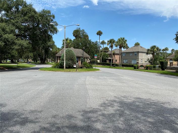 Image No.7-4 Bed Property for sale