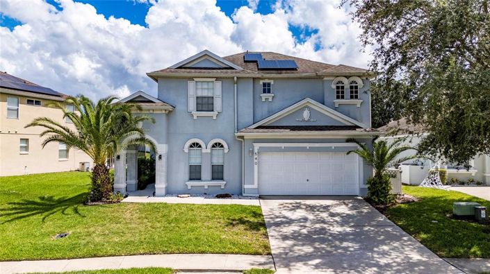 Image No.1-5 Bed Property for sale