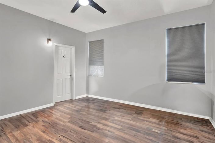 Image No.16-5 Bed Property for sale