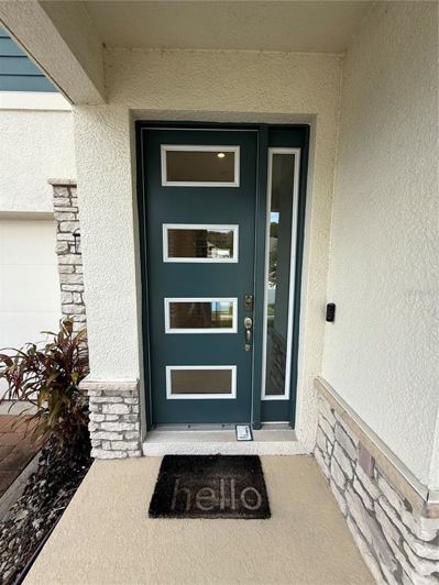 Image No.2-4 Bed Property for sale