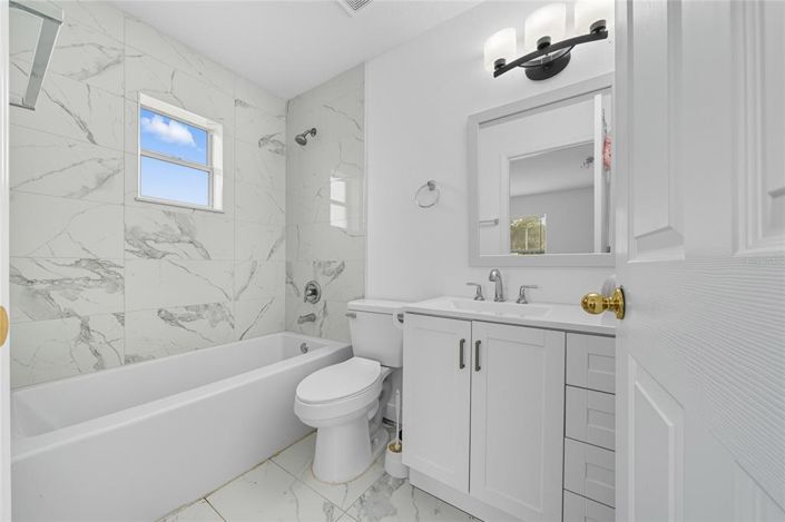 Image No.11-3 Bed Property for sale