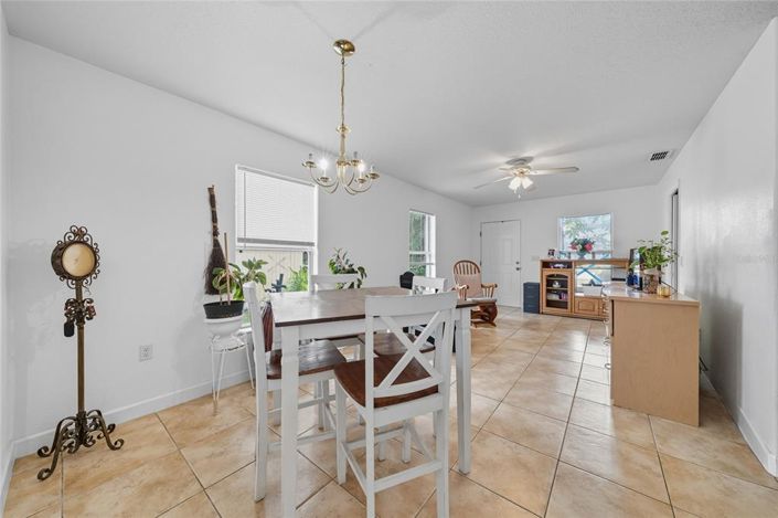 Image No.4-3 Bed Property for sale