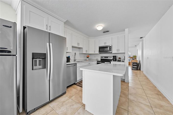 Image No.5-3 Bed Property for sale