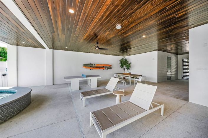 Image No.47-4 Bed Property for sale