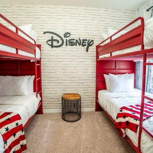 Image No.14-6 Bed Property for sale