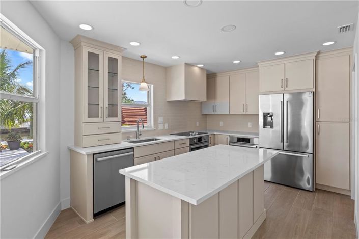 Image No.21-3 Bed Property for sale