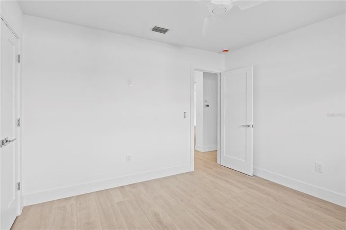 Image No.37-3 Bed Property for sale