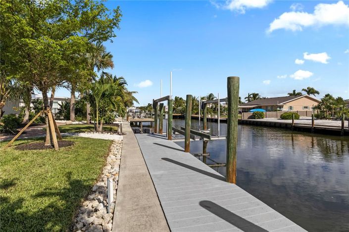 Image No.55-3 Bed Property for sale