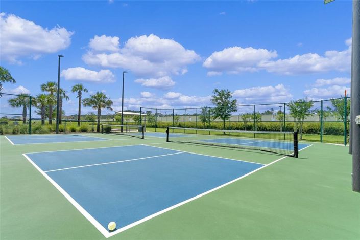 Image No.30-3 Bed Property for sale