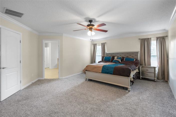 Image No.21-4 Bed Property for sale