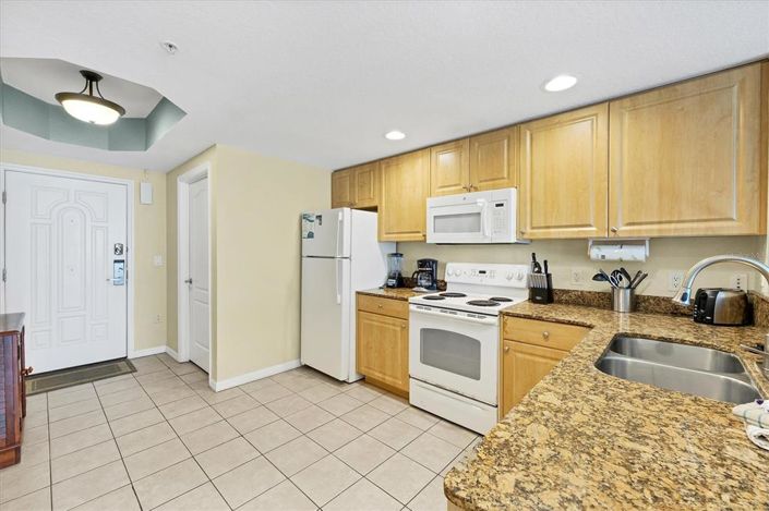 Image No.15-2 Bed Property for sale