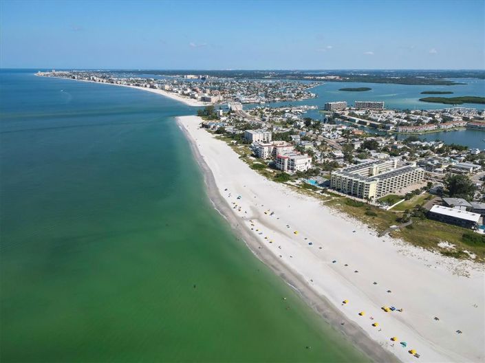 Image No.37-2 Bed Property for sale