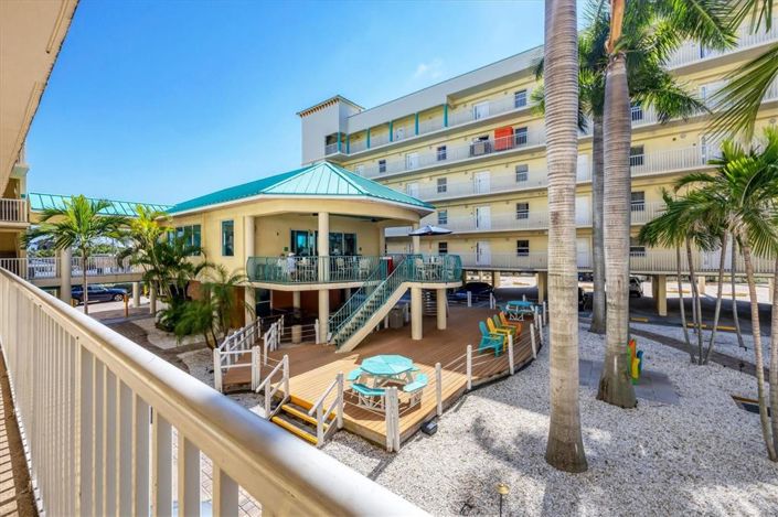 Image No.39-2 Bed Property for sale