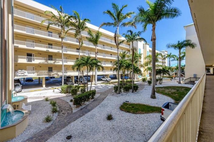 Image No.41-2 Bed Property for sale