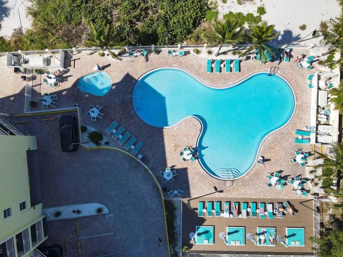 Image No.57-2 Bed Property for sale