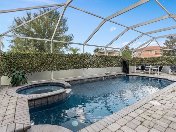 Image No.26-5 Bed Property for sale