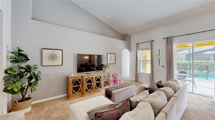 Image No.32-4 Bed Property for sale