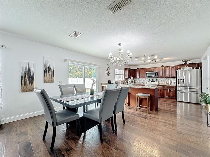 Image No.11-4 Bed Property for sale