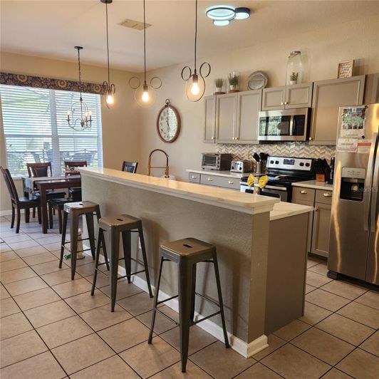 Image No.3-4 Bed Property for sale