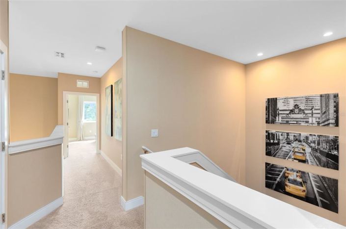 Image No.11-3 Bed Townhouse for sale