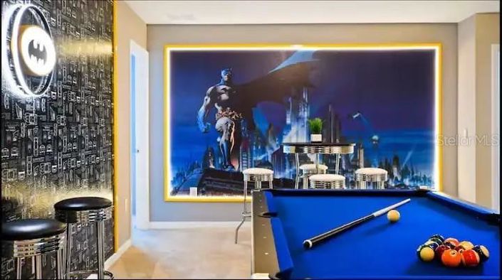 Image No.25-10 Bed Property for sale