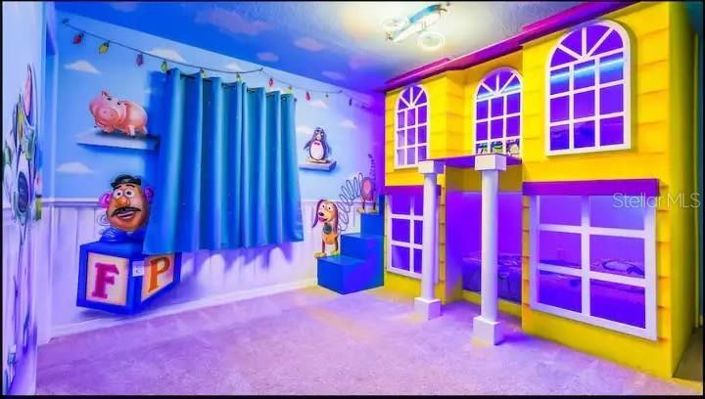 Image No.40-10 Bed Property for sale