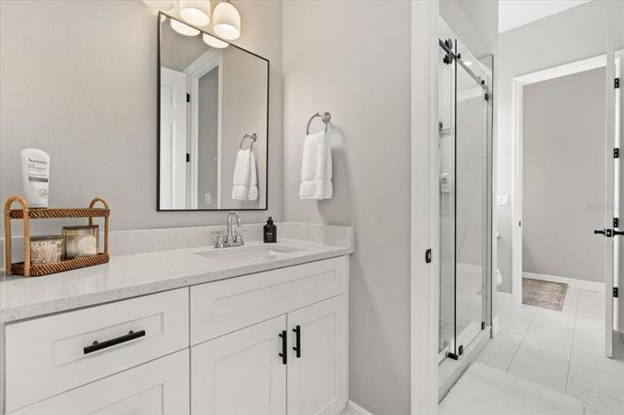 Image No.13-3 Bed Property for sale