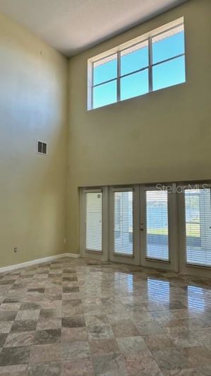 Image No.8-4 Bed Property for sale