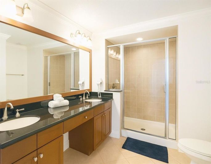 Image No.19-3 Bed Property for sale