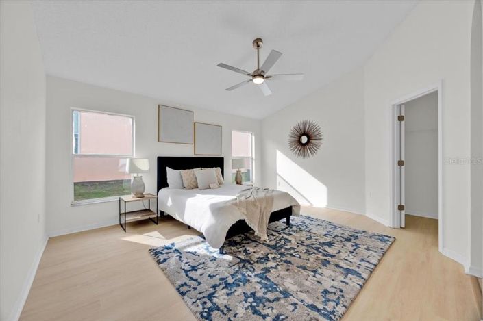 Image No.17-4 Bed Property for sale