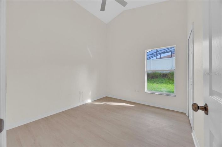 Image No.22-4 Bed Property for sale