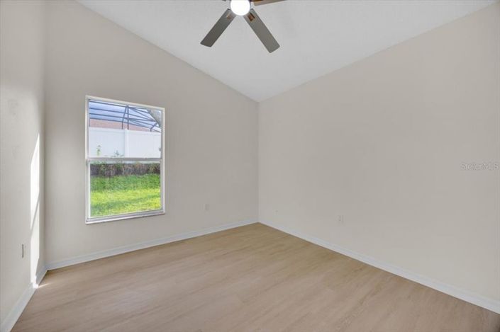 Image No.24-4 Bed Property for sale