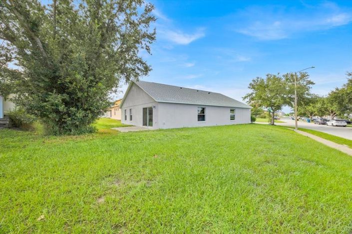 Image No.28-4 Bed Property for sale