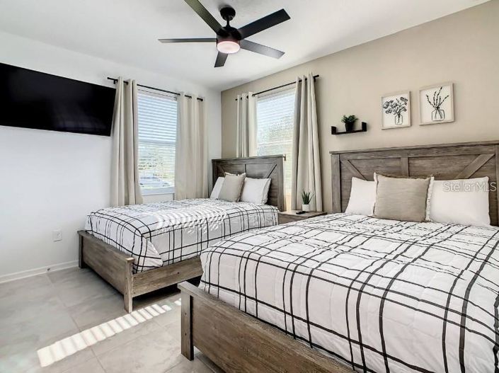 Image No.13-3 Bed Property for sale