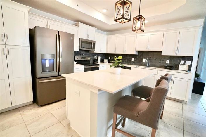 Image No.9-3 Bed Property for sale