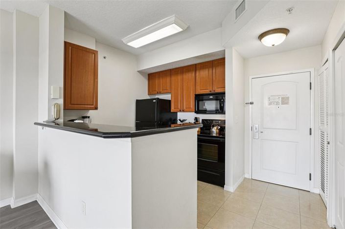 Image No.7-1 Bed Property for sale