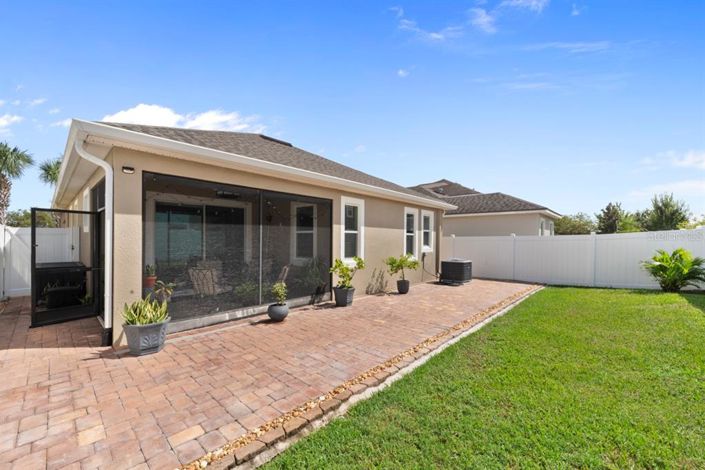 Image No.22-3 Bed Property for sale