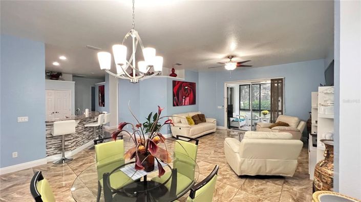 Image No.11-4 Bed Property for sale