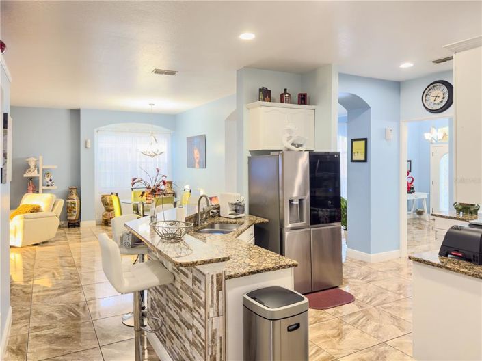 Image No.15-4 Bed Property for sale