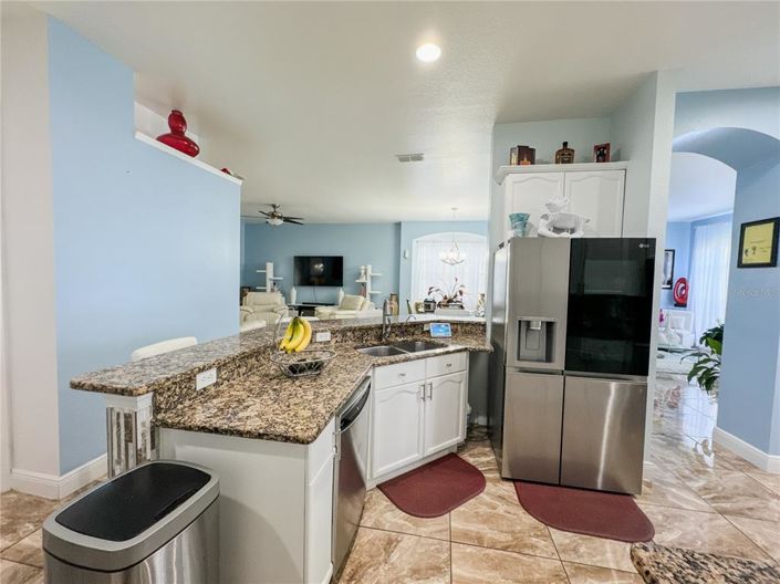 Image No.18-4 Bed Property for sale