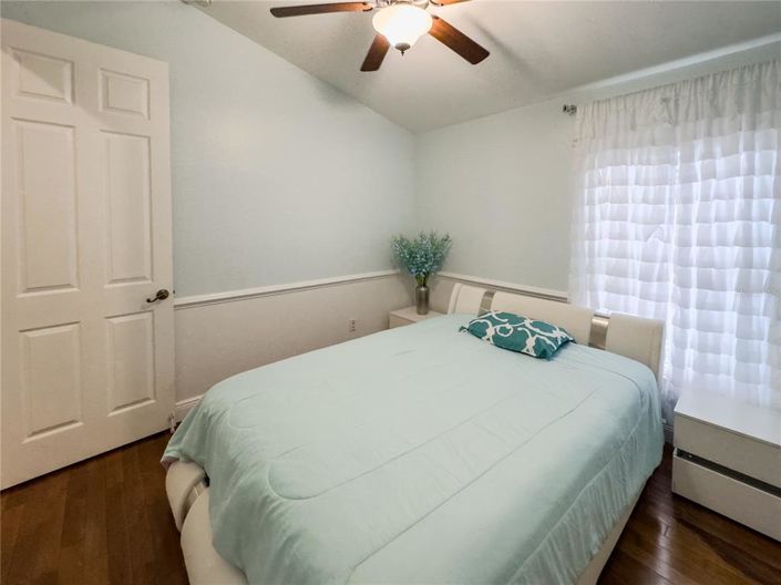 Image No.30-4 Bed Property for sale