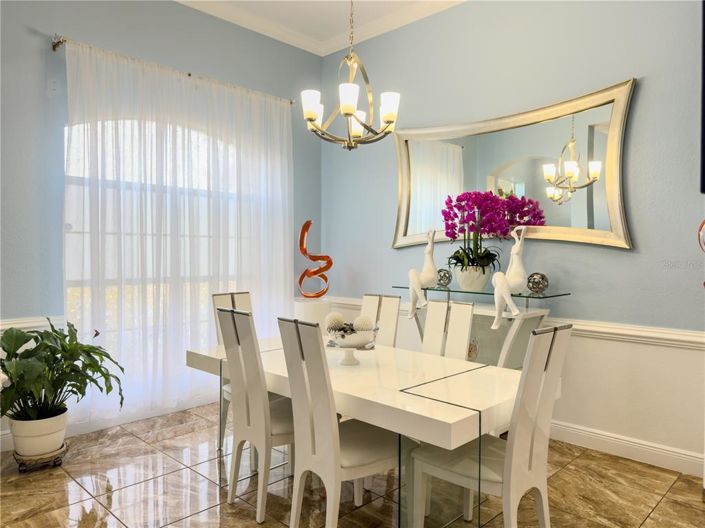 Image No.7-4 Bed Property for sale