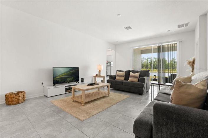 Image No.4-3 Bed Property for sale